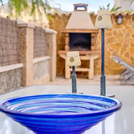 Pintor Hébergement de vacances *